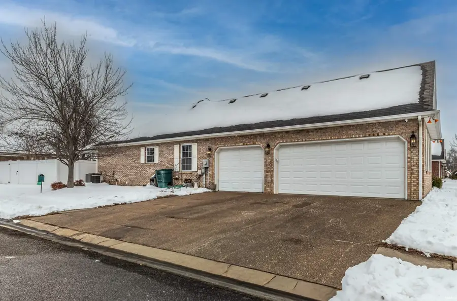 9120 Clear Creek Drive, Evansville, IN 47711 - #3