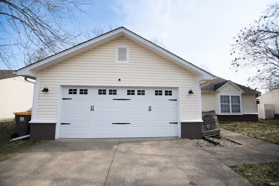 2709 S Pine Meadows Drive, Bloomington, IN 47403 - Image #3