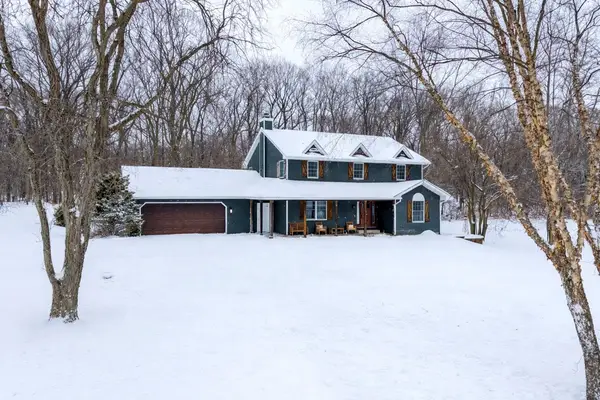 3910 N 40, Angola, IN 46703