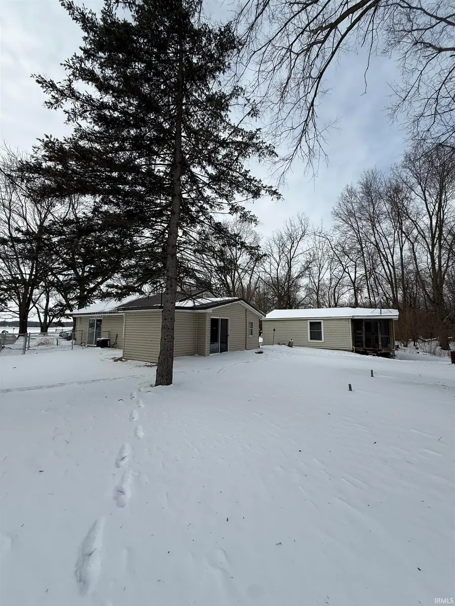 6492 W Olson Road, Rochester, IN 46975 - Image #2