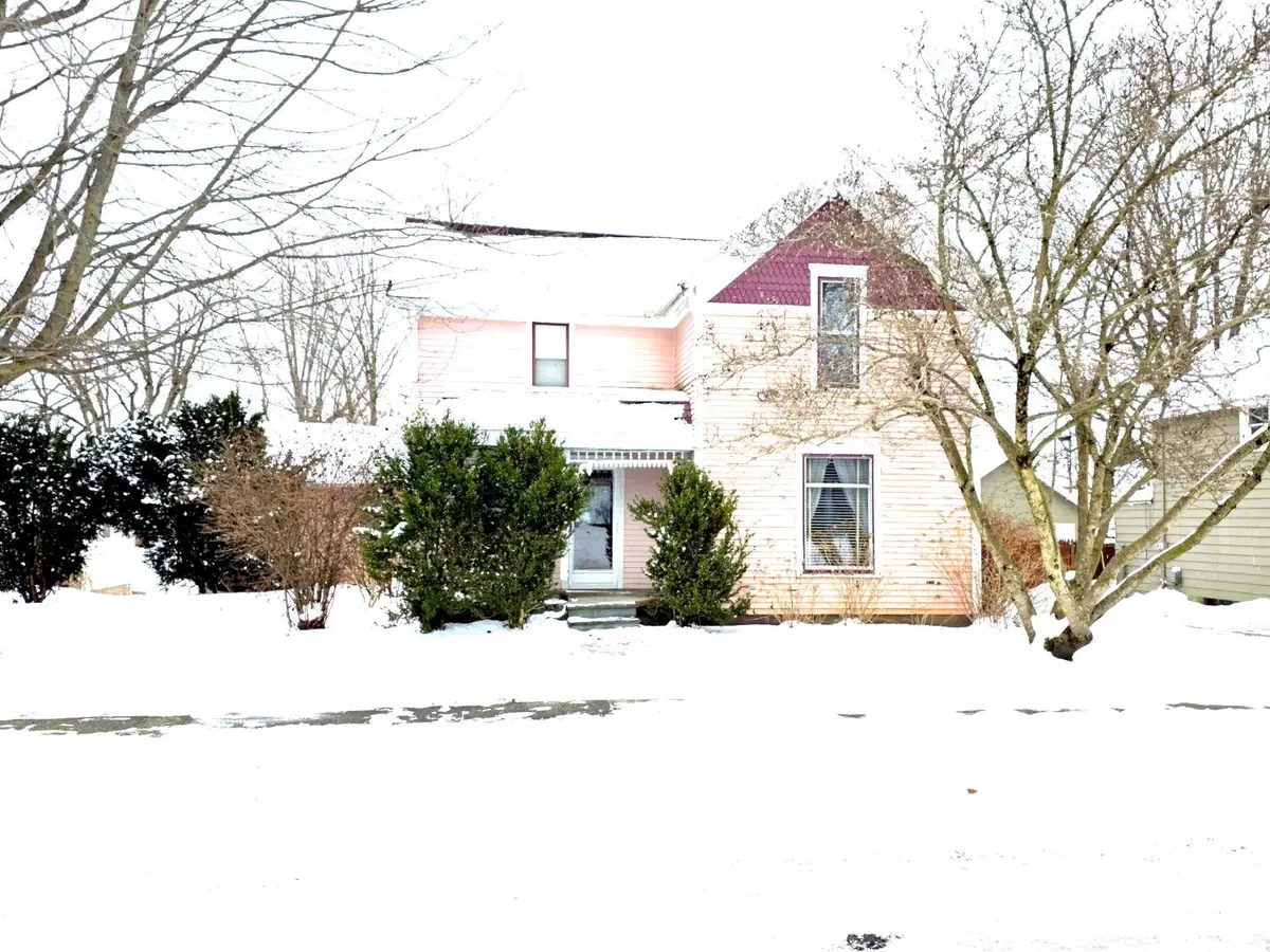 114 E Tulley Street, Churubusco, IN 46723 - Image #1