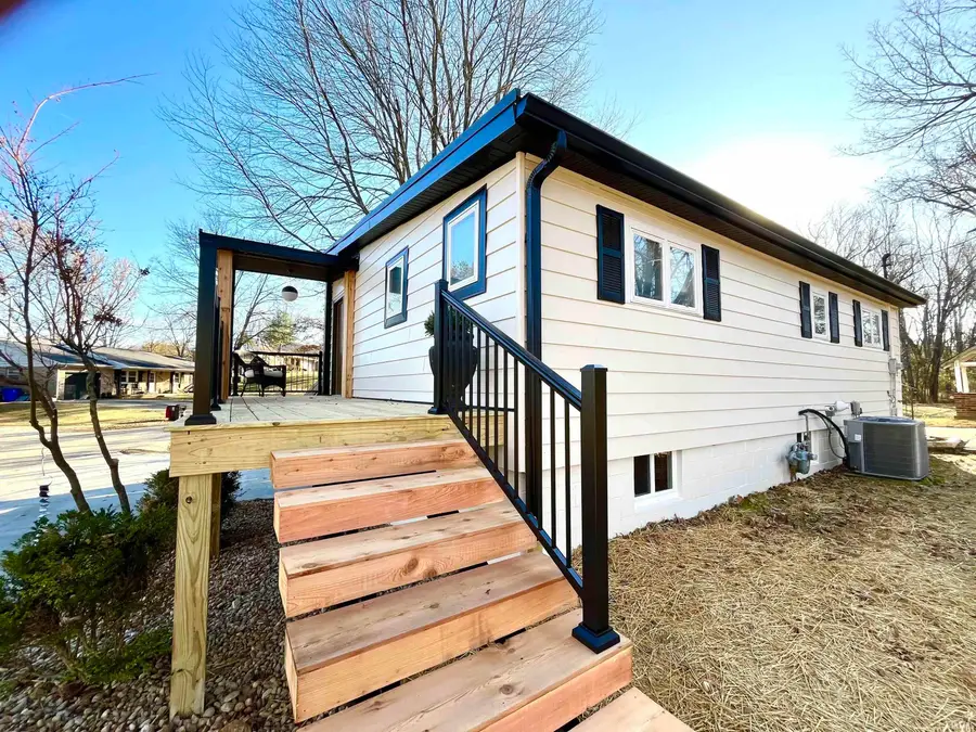 706 Rose Drive, Newburgh, IN 47630 - Image #2