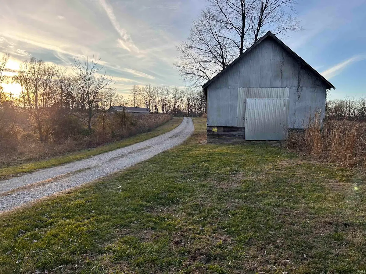 1675 Rabbitsville Road, Mitchell, IN 47446 - Image #1
