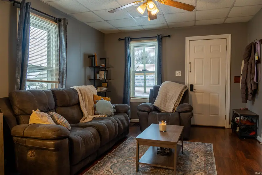 121 W Mulberry Street, Princeton, IN 47670 - #3