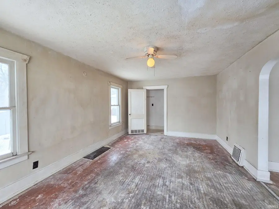 1218 Lafayette Street, Elkhart, IN 46516 - Image #2