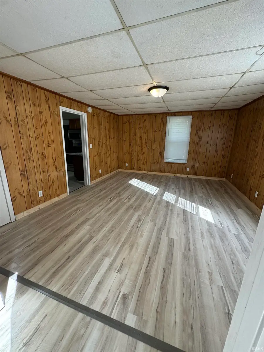 511 E Jefferson Avenue, Laporte, IN 46350 - Image #3