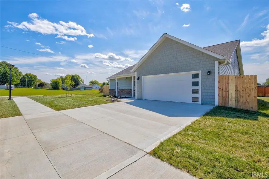 2102 Aruba Drive, Bedford, IN 47421 - Image #3