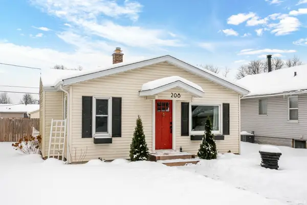 208 N Boles Street, Osceola, IN 46561