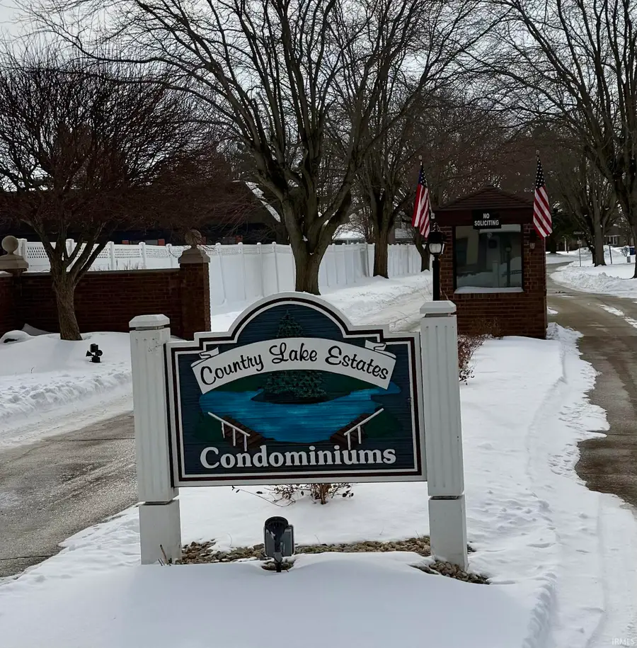 861 Lakeside Drive, Marion, IN 46953 - #2