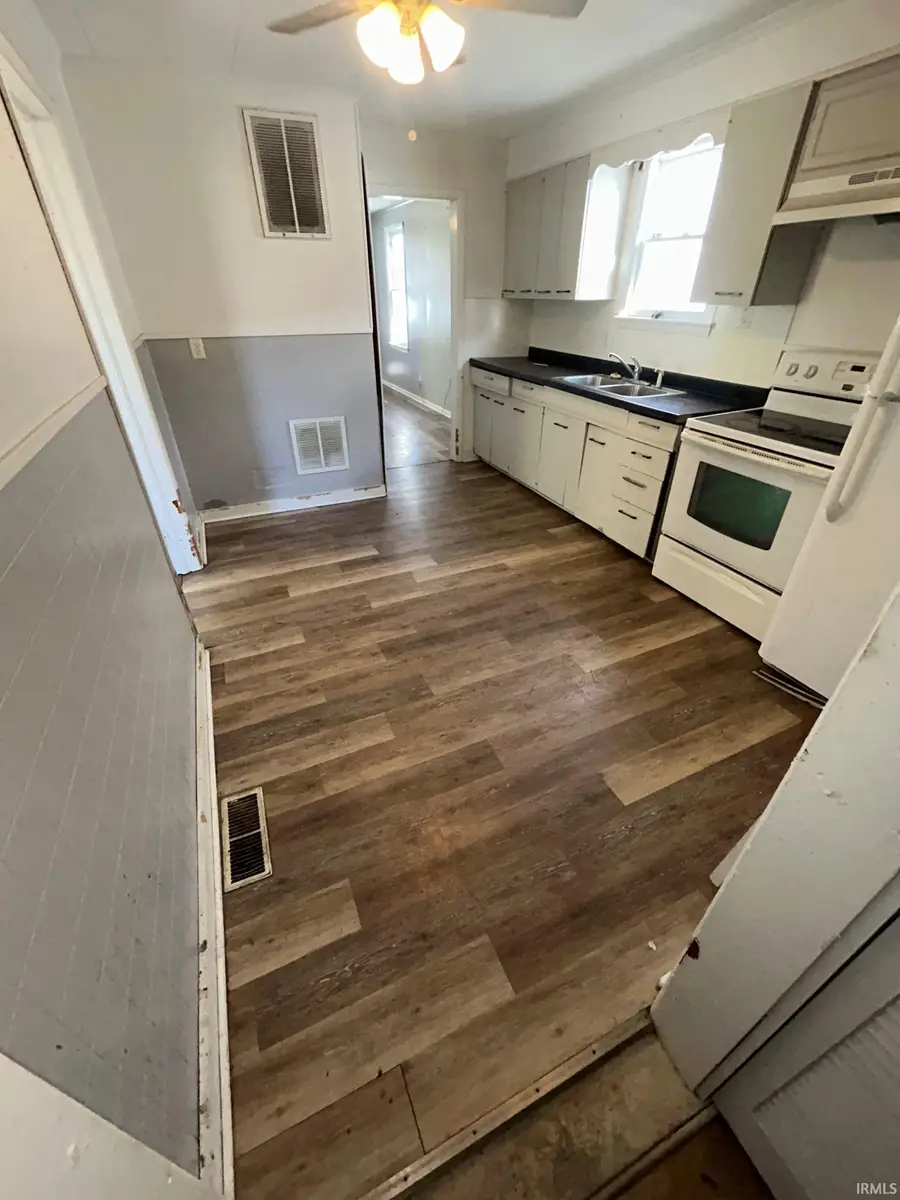 22 W Tennessee Street, Evansville, IN 47710 - Image #3