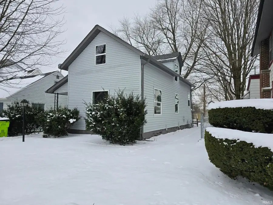 920 Poplar Street, Huntington, IN 46750 - Image #2
