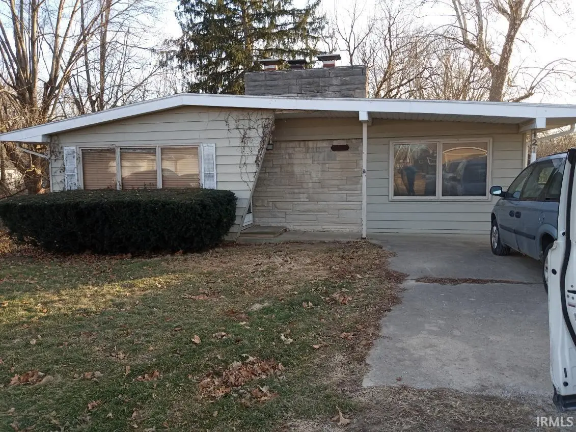 121 S Mccullum Street, Knightstown, IN 46148 - #1