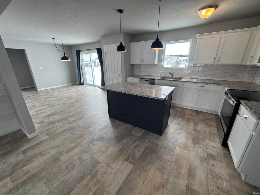 805 N Breezewood Drive, Lakeville, IN 46536 - #3