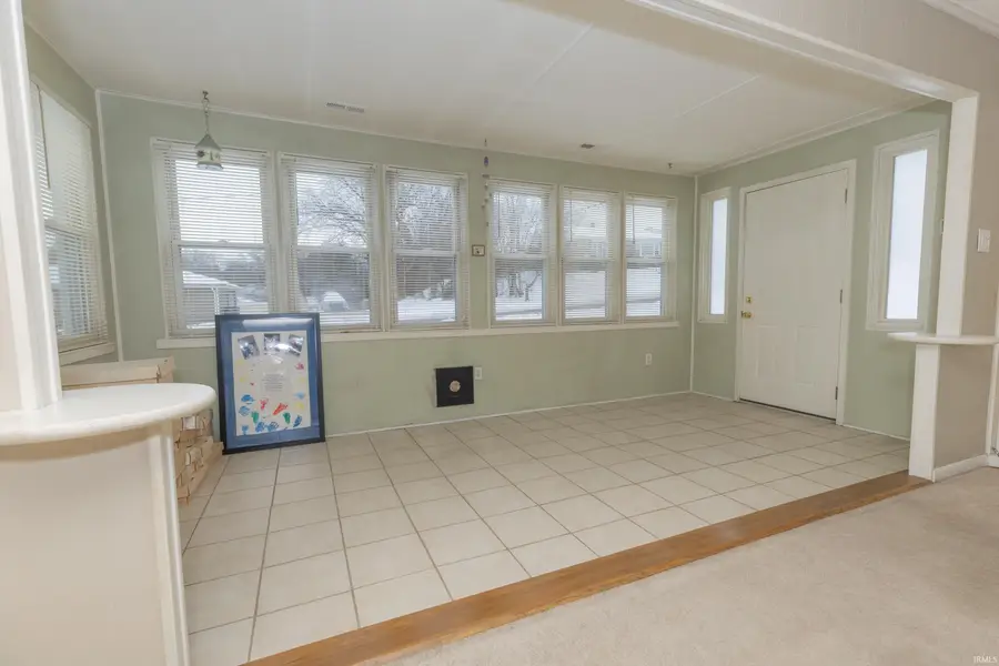 416 Hanover Road, Evansville, IN 47710 - Image #2