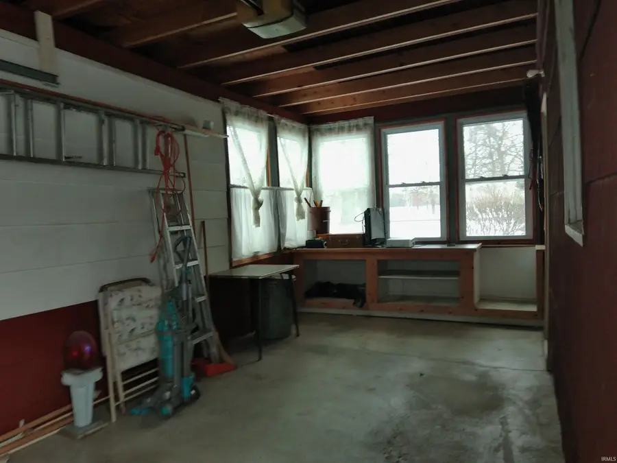 955 E 9th Street, Rochester, IN 46975 - Image #2