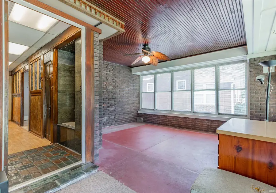 1417 Mesker Park Drive, Evansville, IN 47720 - Image #2