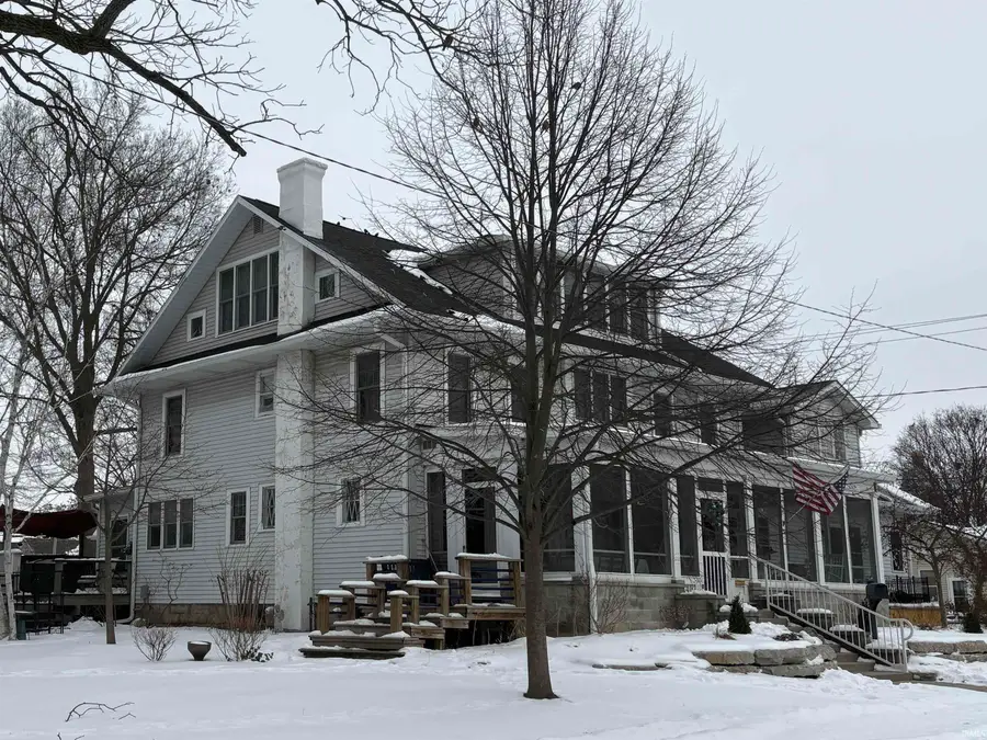 418 W Jefferson Street, Decatur, IN 46733 - #2