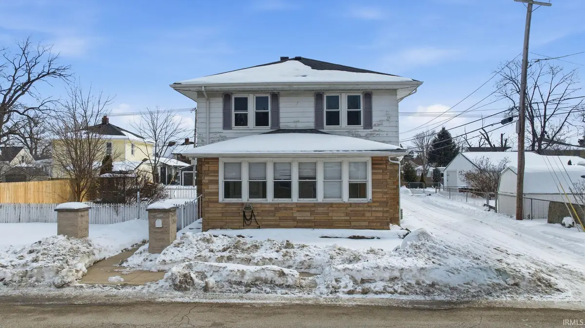 1016 Division Street, Mishawaka, IN 46545 - #1