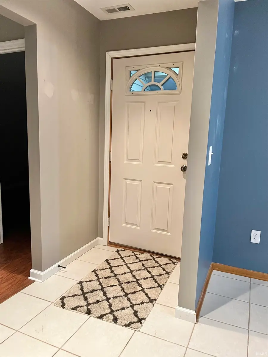 621 Woodland Springs Place, Fort Wayne, IN 46825 - #2