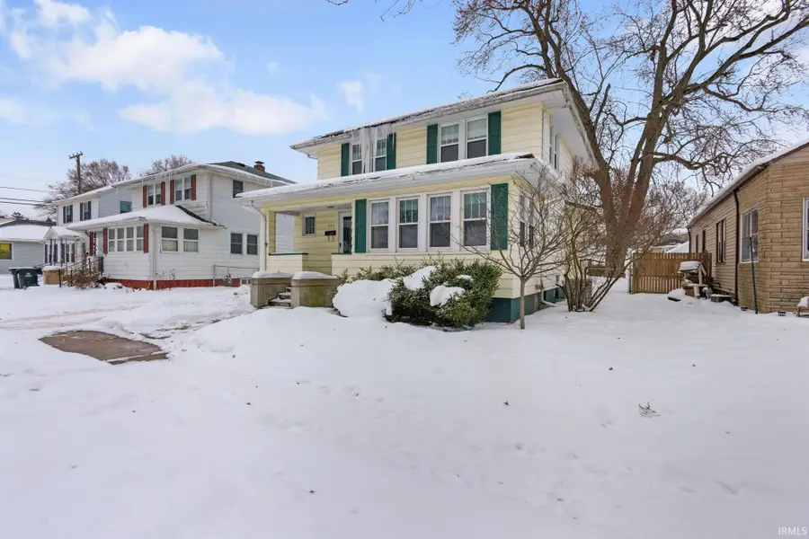 822 E Irvington Avenue, South Bend, IN 46614 - #2