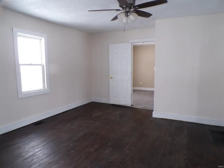 327 W Thornton Street, Paoli, IN 47454 - #3