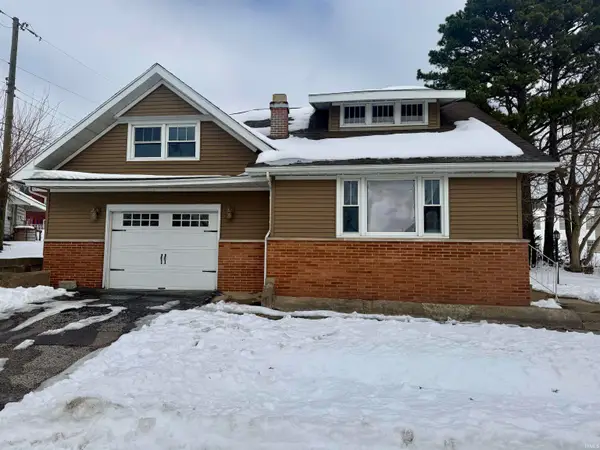 219 W Washington Street, Oakland City, IN 47660