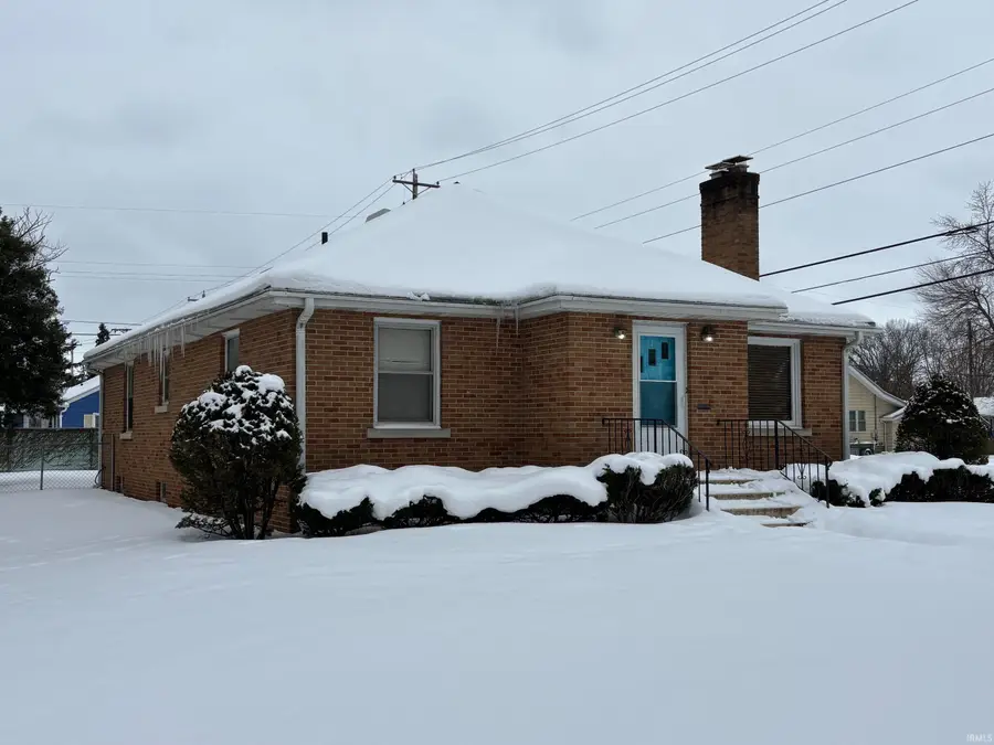 1541 Strong Avenue, Elkhart, IN 46514 - Image #2