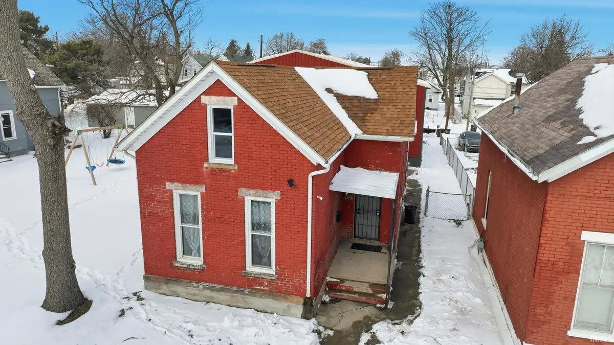 1225 E Lewis Street, Fort Wayne, IN 46803 - #1
