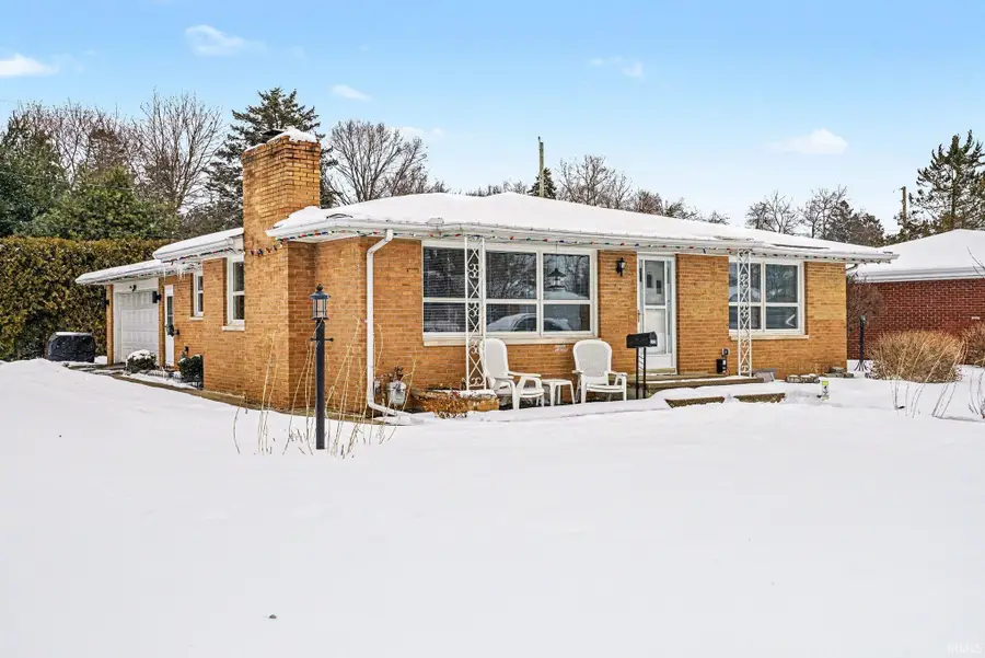 2500 Riverview Pl, Elkhart, IN 46516 - Image #3