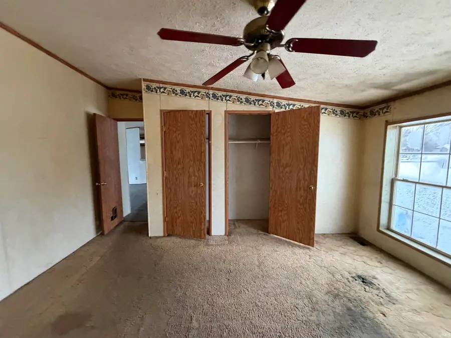 1501 W 7th Street, Marion, IN 46953 - #2