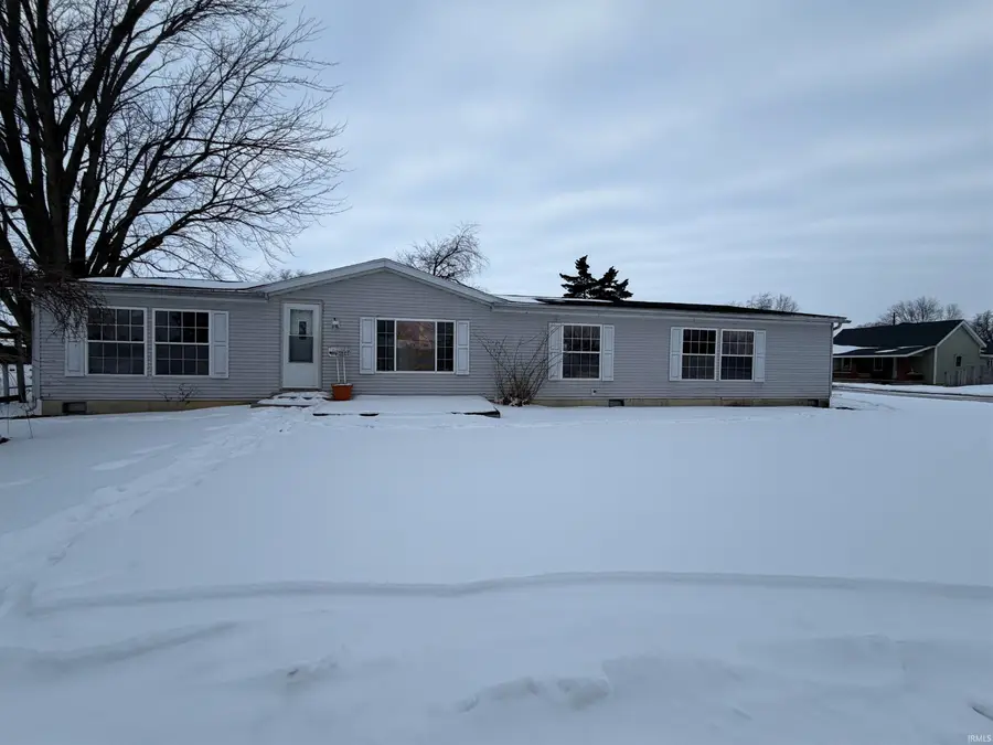 1501 W 7th Street, Marion, IN 46953 - #3