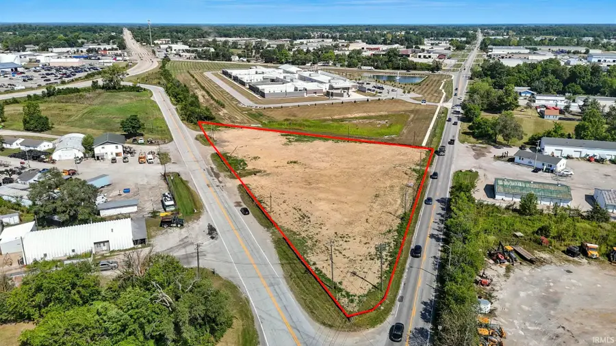 3916 Goshen Road, Fort Wayne, IN 46818 - Image #2