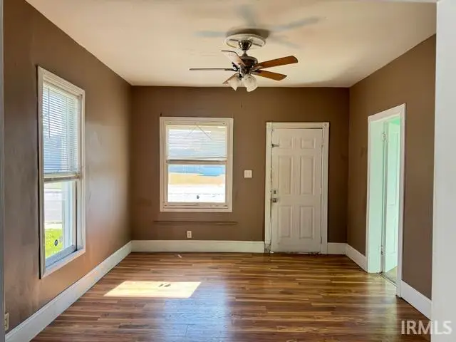 2307 Linden Avenue, South Bend, IN 46628 - #2