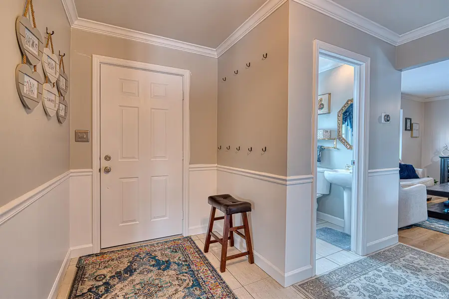 5822 Hamilton Drive, Evansville, IN 47711 - #2