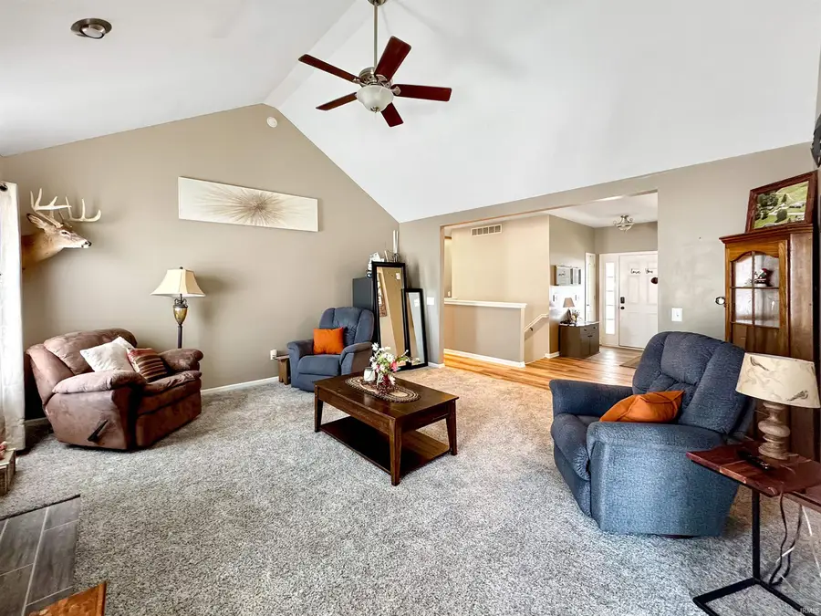 1366 W Glenview Court, Columbia City, IN 46725 - #3