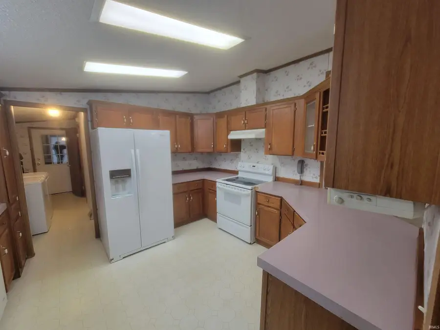 906 E 450 S, Portland, IN 47371 - #2