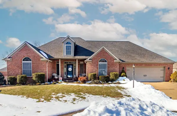 3034 Birdie Circle, Evansville, IN 47725