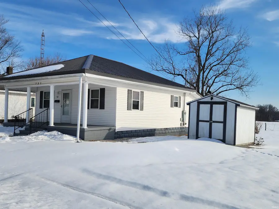 721 W Alton Street, Bicknell, IN 47512 - #2