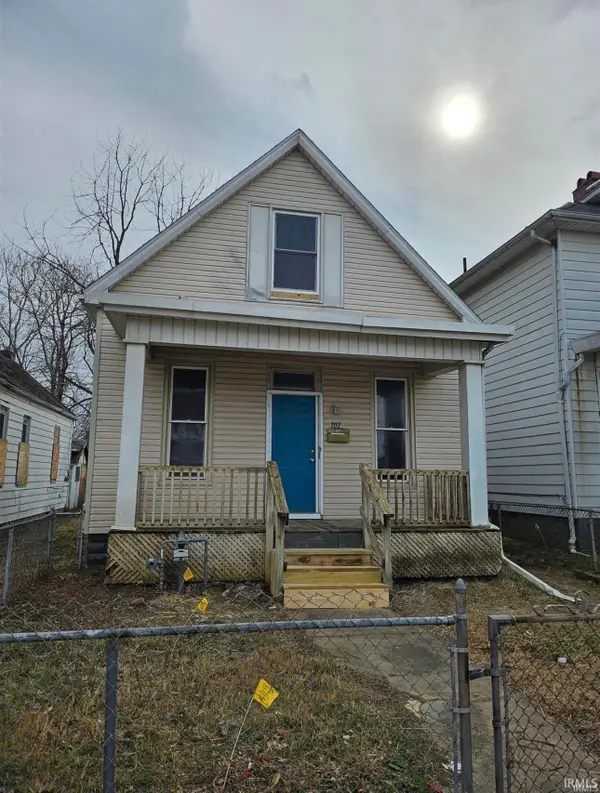 707 E Iowa Street, Evansville, IN 47711