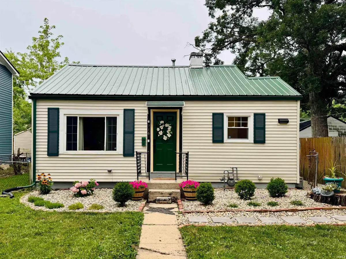916 Baxter Street, Fort Wayne, IN 46806 - #1