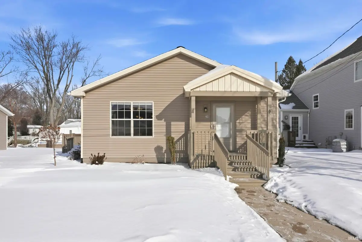 200 Lane 103 Crooked Lake, Angola, IN 46703 - #1