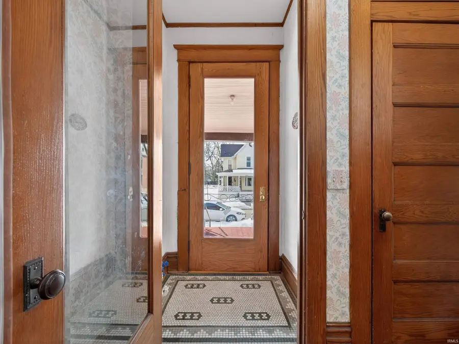 533 Henry Street, Huntington, IN 46750 - #3