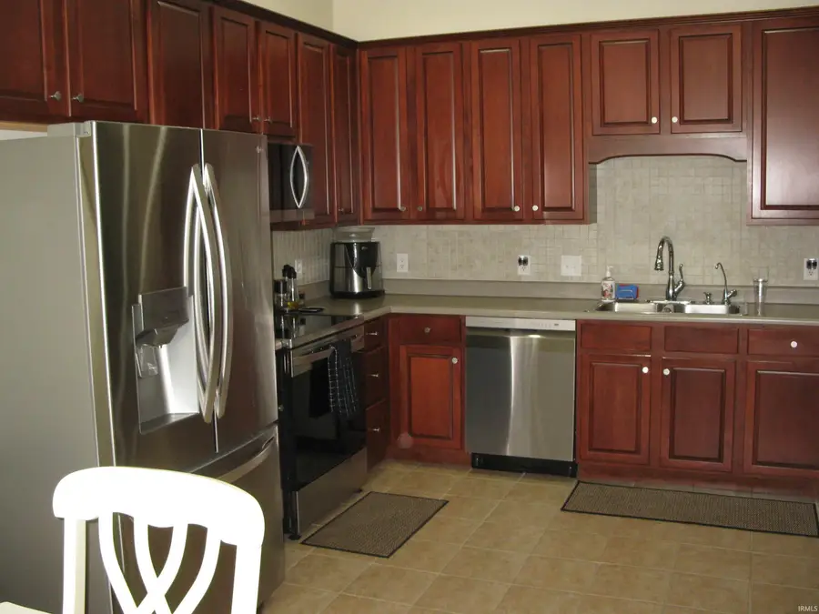 528 Dylan Drive, Avon, IN 46123 - #3