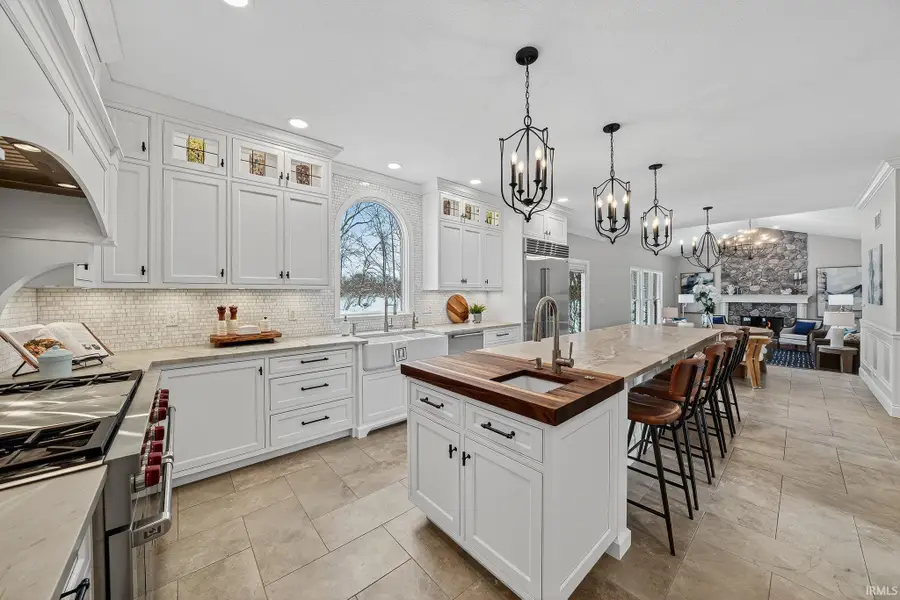 3334 Deer Lake Drive, South Bend, IN 46614 - #2