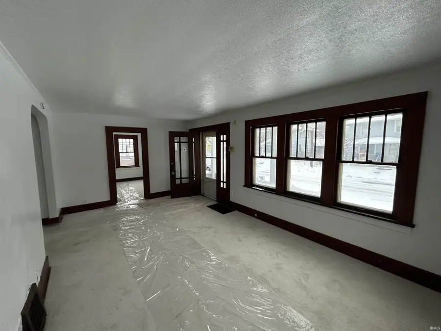 407 W Lexington Avenue, Fort Wayne, IN 46807 - #2