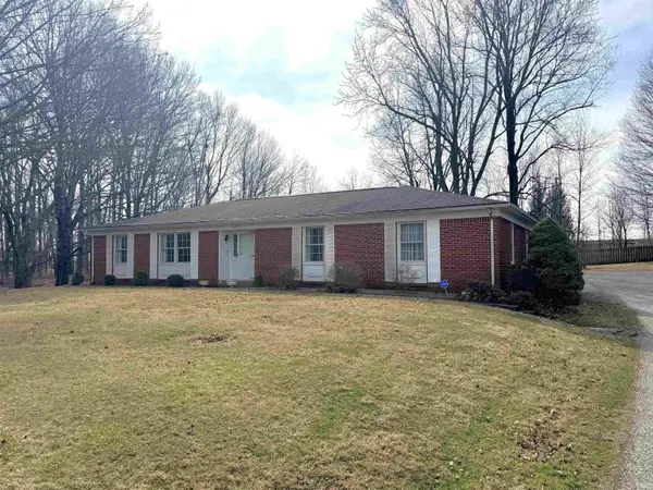 167 E 150 S, Crawfordsville, IN 47933