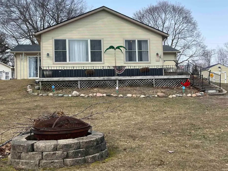 11585 E 600 N, Orland, IN 46776 - #2