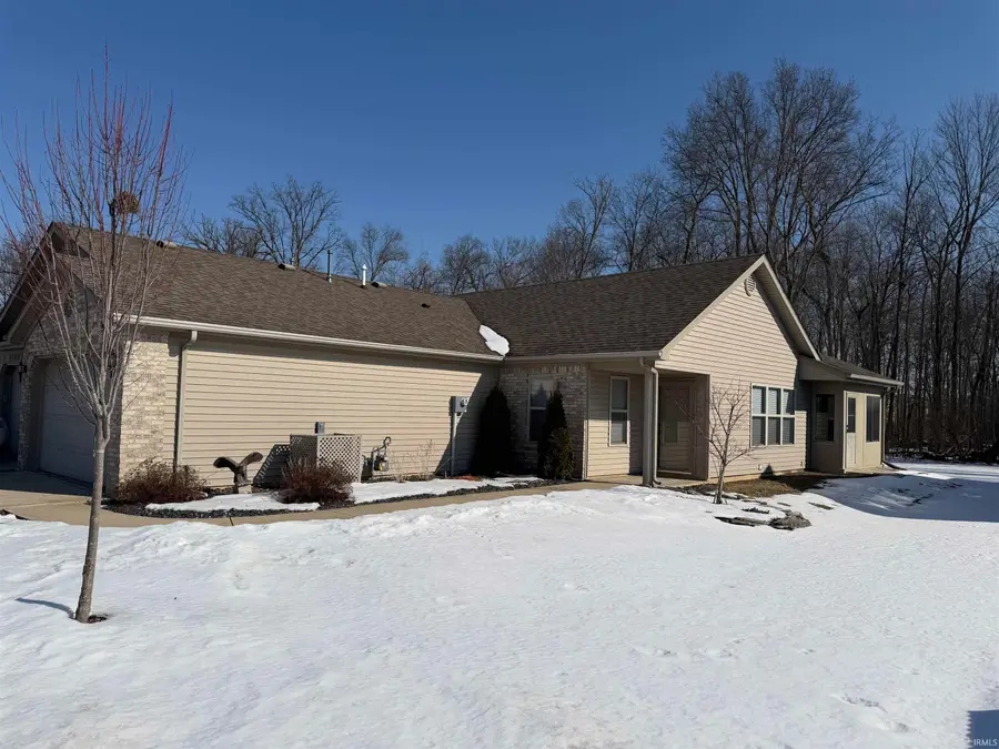 1241 Oak Grove Place, Decatur, IN 46733 - #2