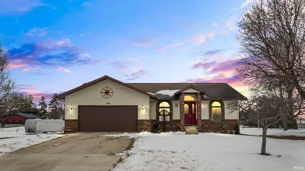 215 S Easterday Drive, Shipshewana, IN 46565