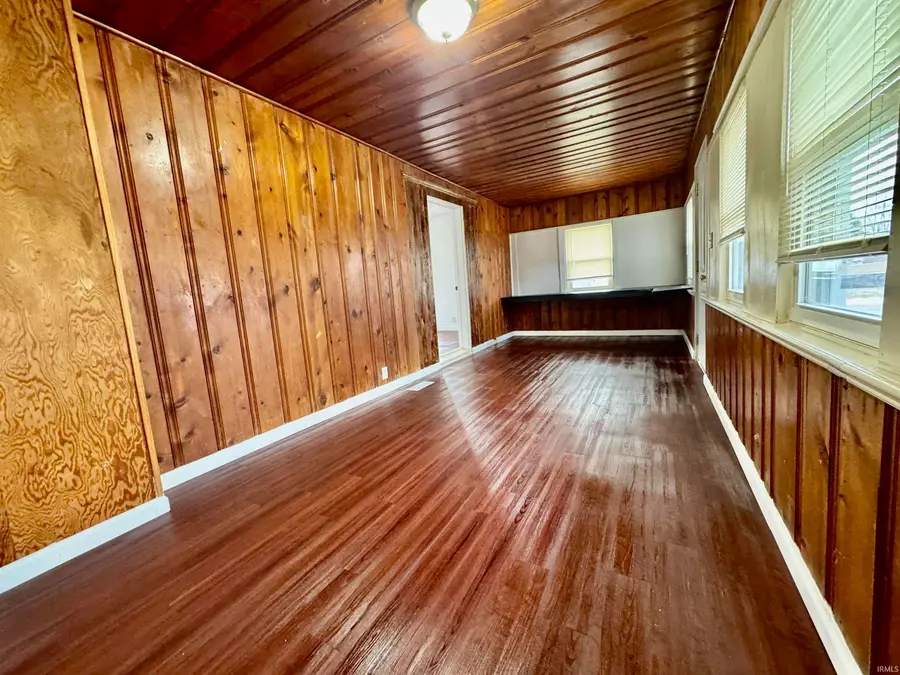 203 E Lyons Street, Swayzee, IN 46986 - #3